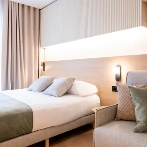 Atenea Calabria 3* Barcelona