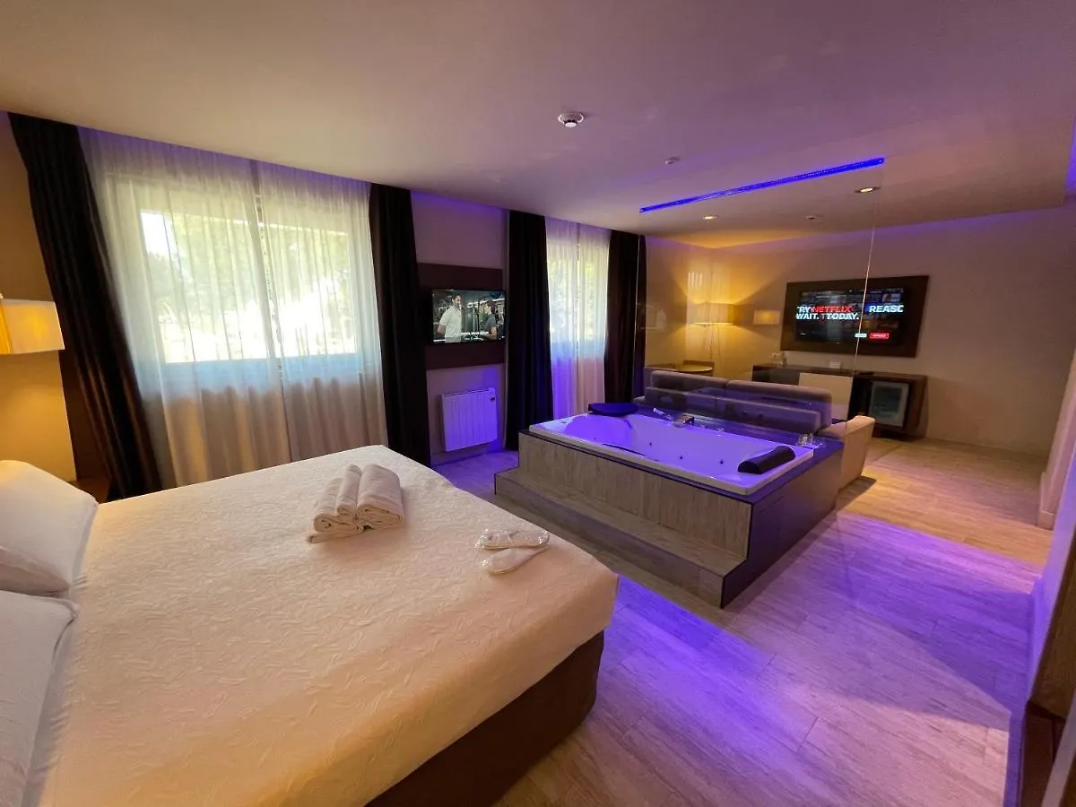 Felix Hotel Valls 4*,  Spain